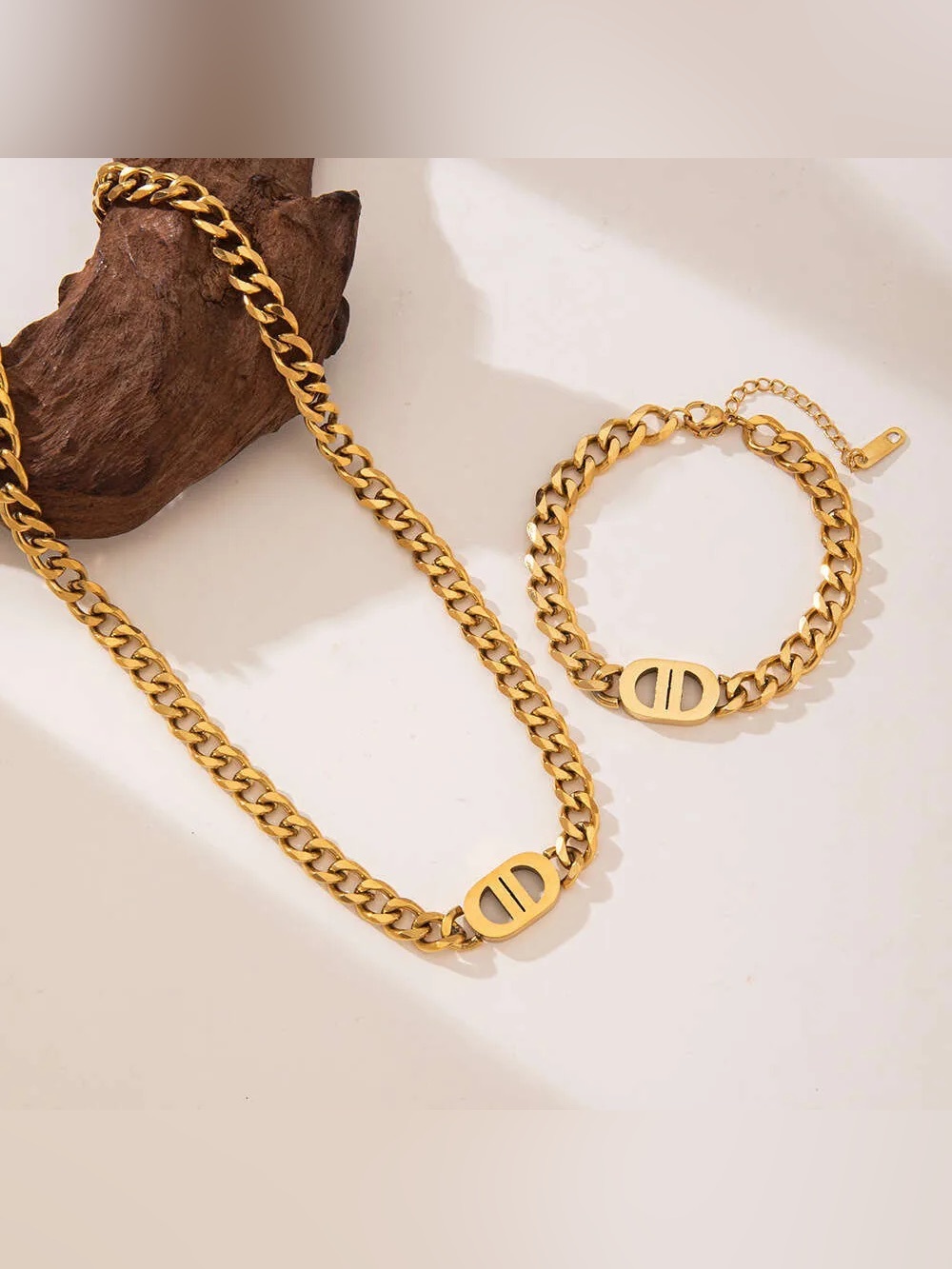 SOLD Stainless Steel Luxury Designer Gold Chain Bracelet & Necklace Set - Picture 4 of 16